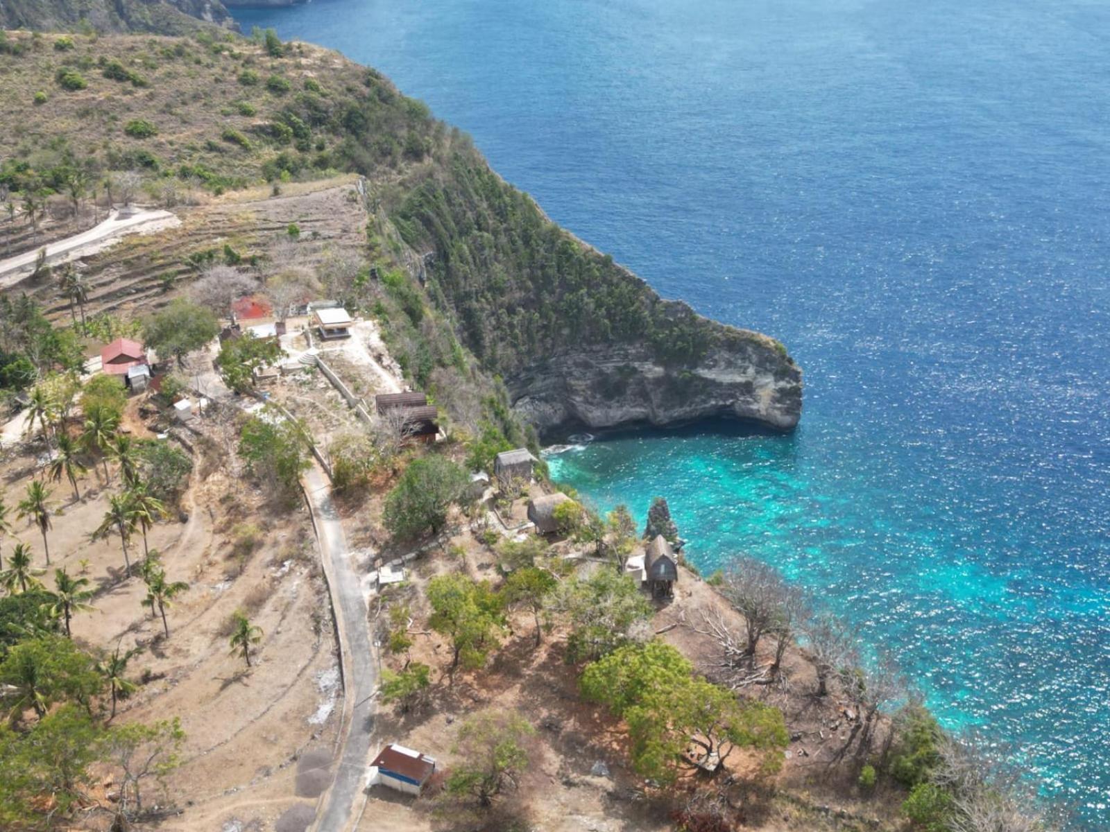 Suwehan Beach Cliff House By Bijak Polilit Exterior foto