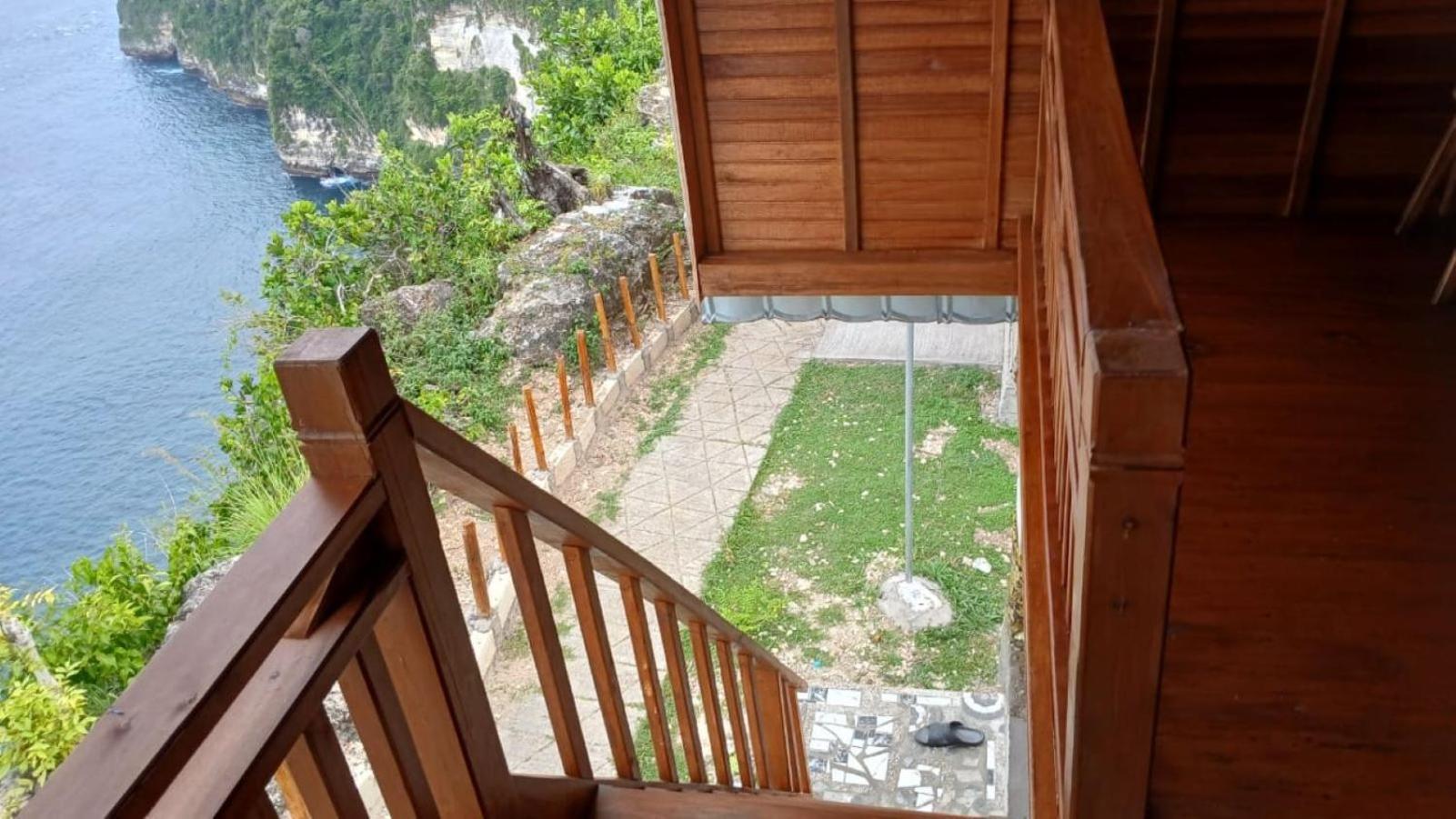 Suwehan Beach Cliff House By Bijak Polilit Exterior foto